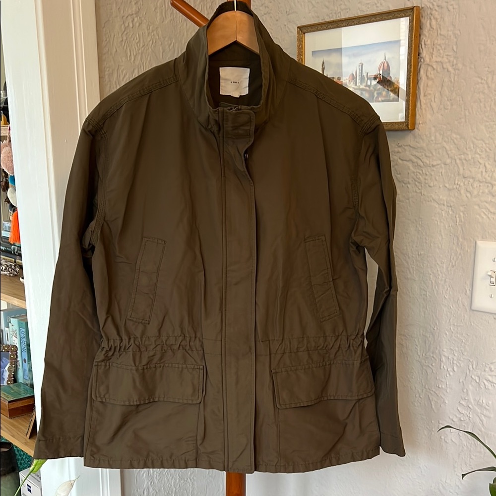 a loves a Lightweight Utility Jacket // M